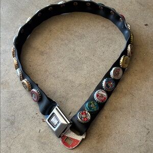 Black Bottle Cap Belt